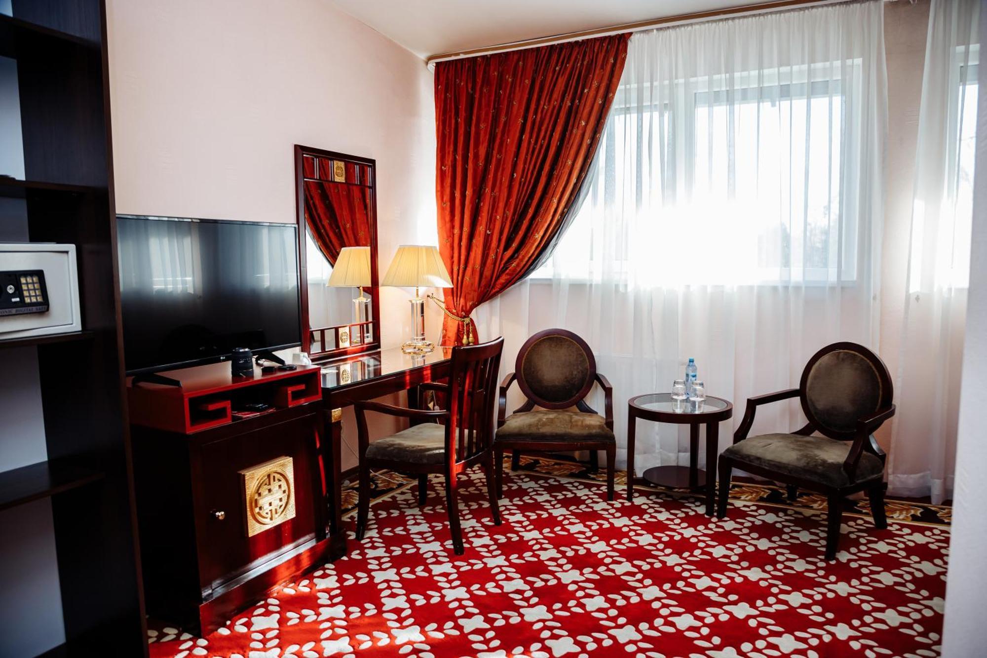 Hotel Royal Florence Chisinau Luaran gambar