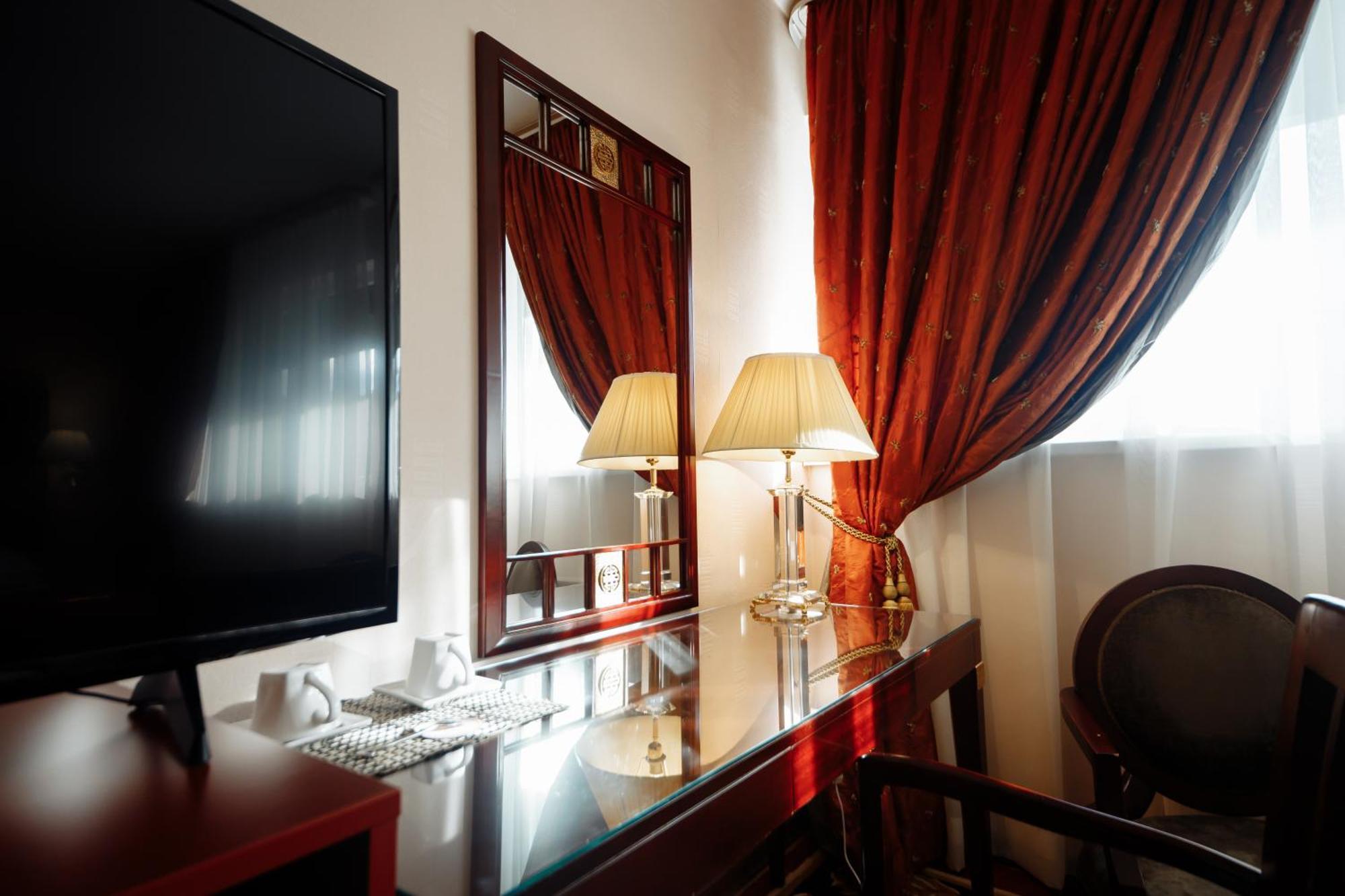 Hotel Royal Florence Chisinau Luaran gambar