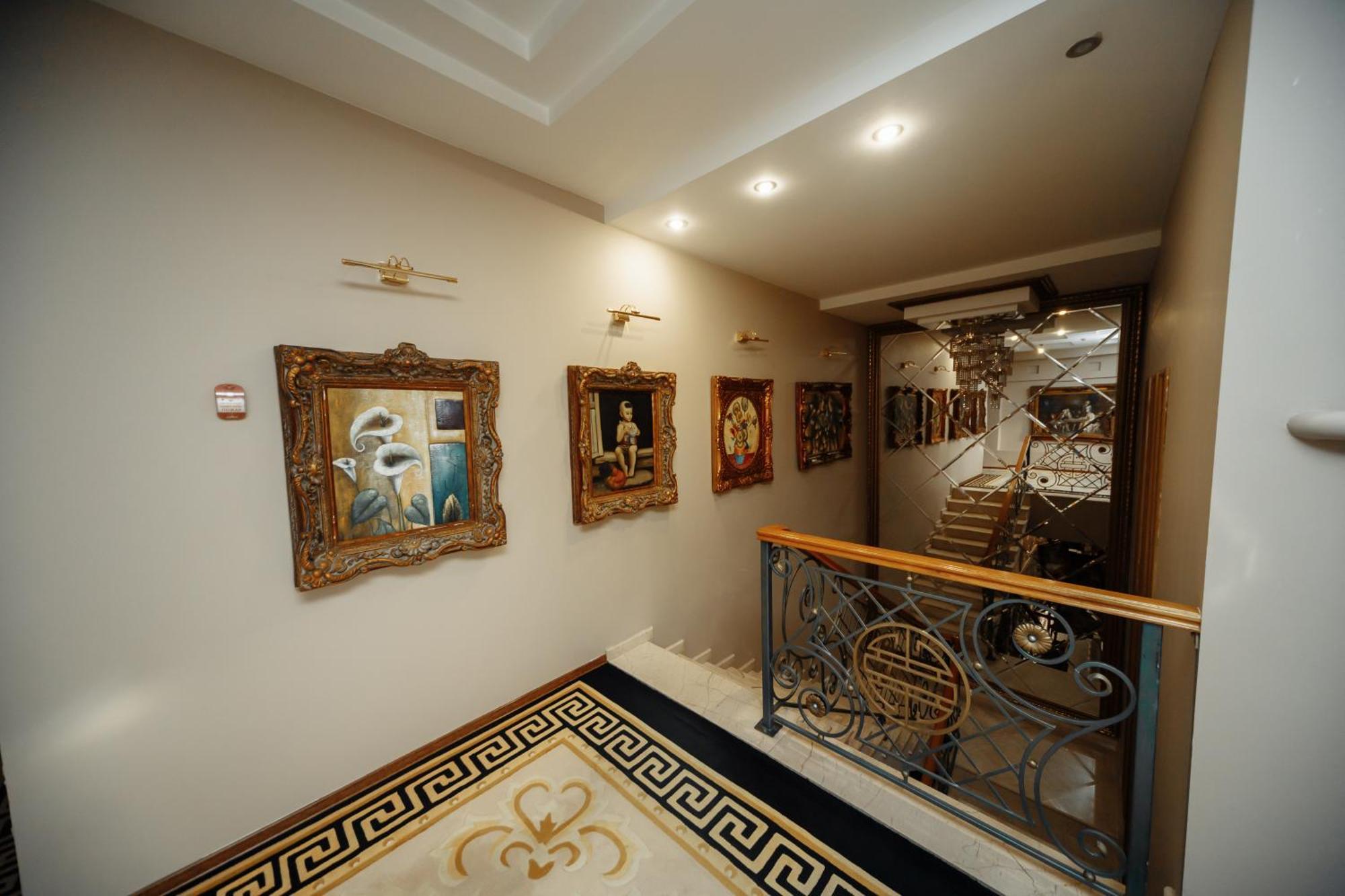 Hotel Royal Florence Chisinau Luaran gambar