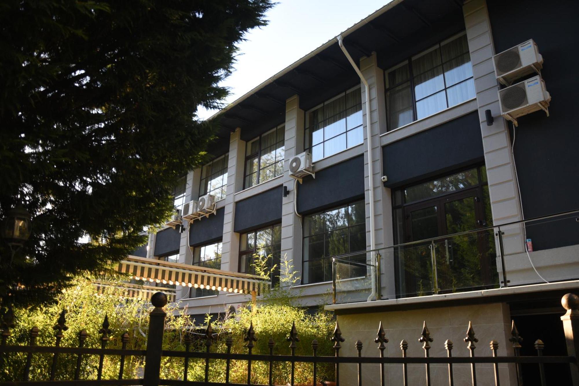 Hotel Royal Florence Chisinau Luaran gambar