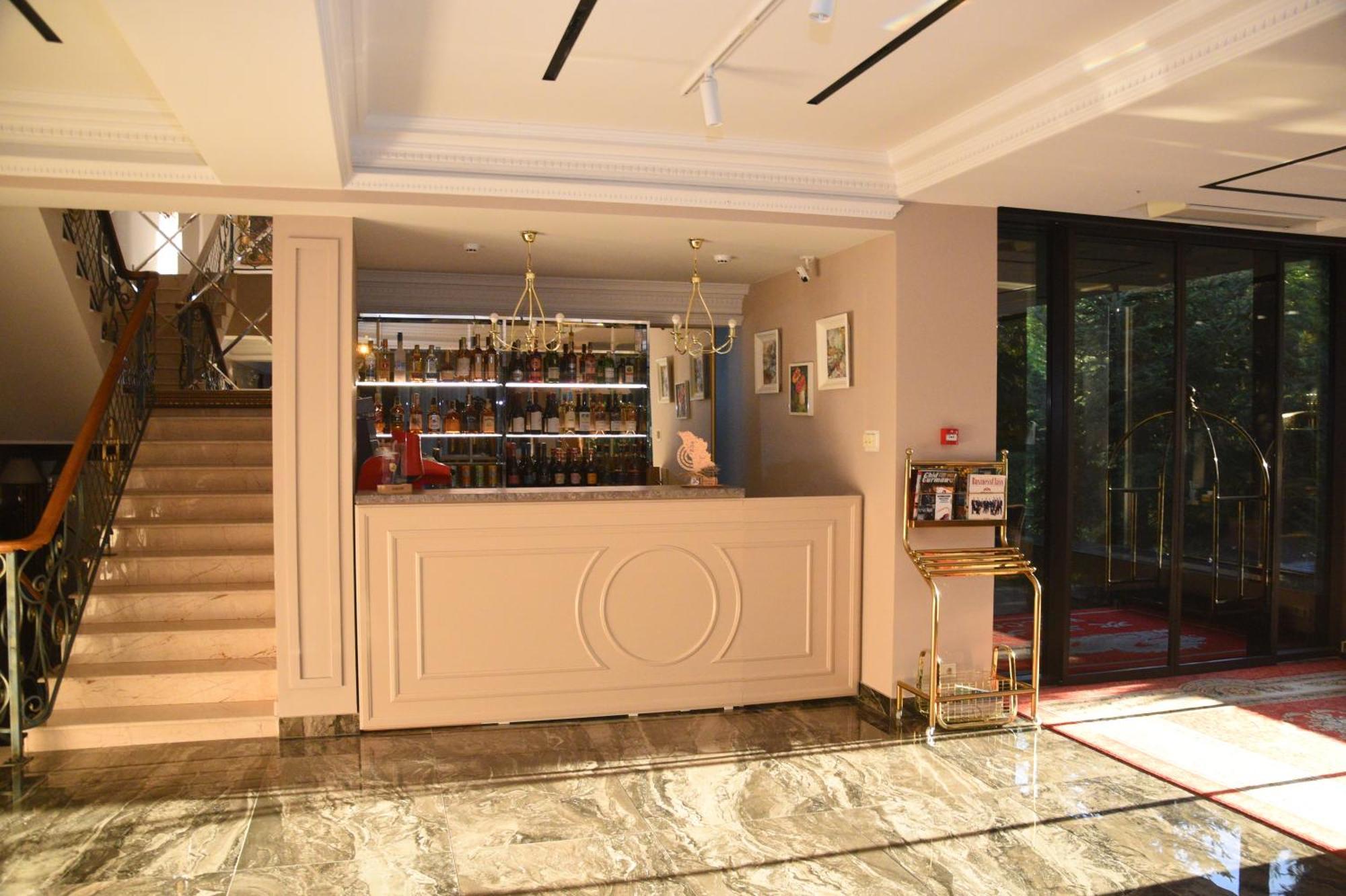 Hotel Royal Florence Chisinau Luaran gambar