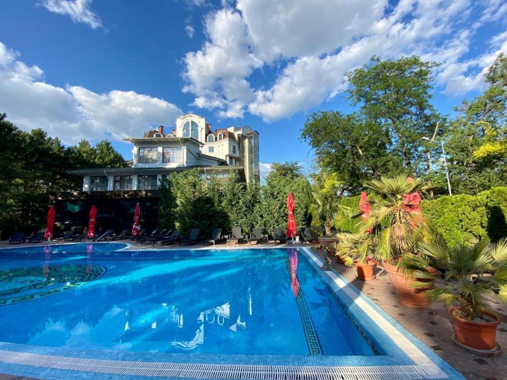 Hotel Royal Florence Chisinau Luaran gambar
